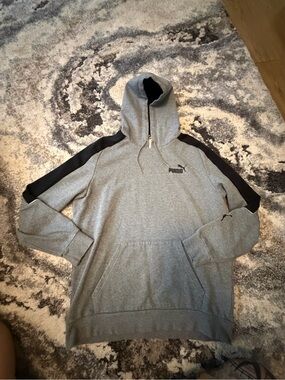 Puma Men's Grey Hoodie with Black Shoulder Stripes